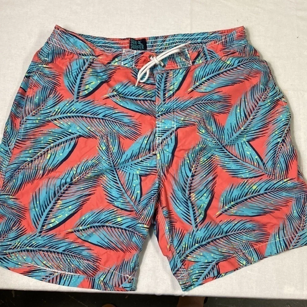 Sun Surfer Men’s Swim Trunks size XL. (BD)